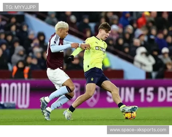 塞维利亚2-2平瓦伦西亚，欧战资格争夺陷胶着